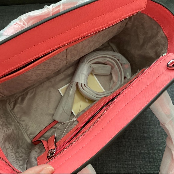 Michael Kors selma satchel bag NWT - Picture 4 of 5